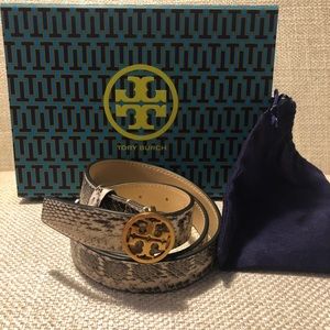 Tory Burch ladies 1 inch belt in size XS